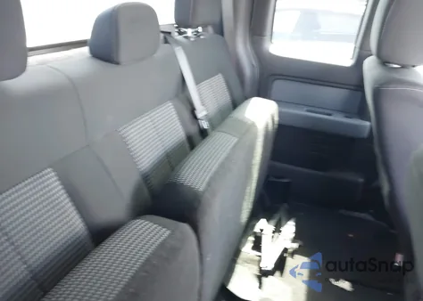 2014 Ford F-150 Stx из США, поврежденный, VIN 1FTFX1CF4EFB82141